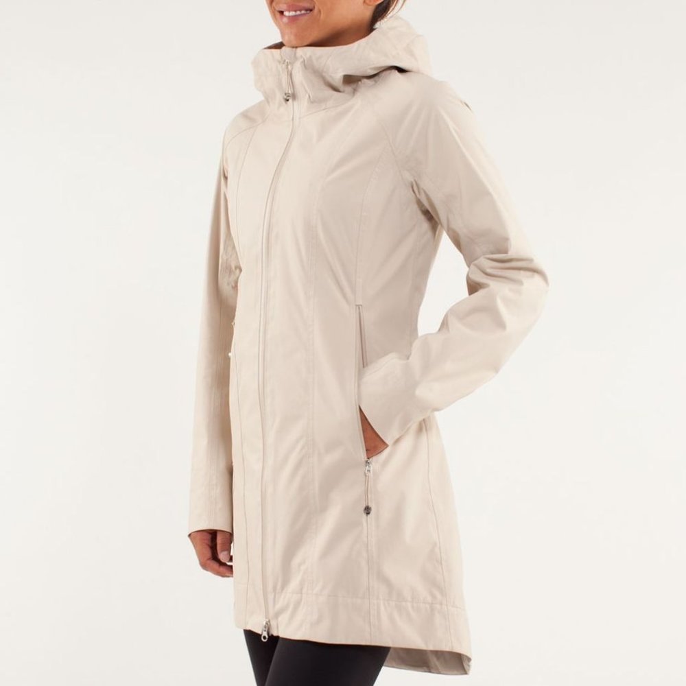 Lululemon Right as Rain Coat